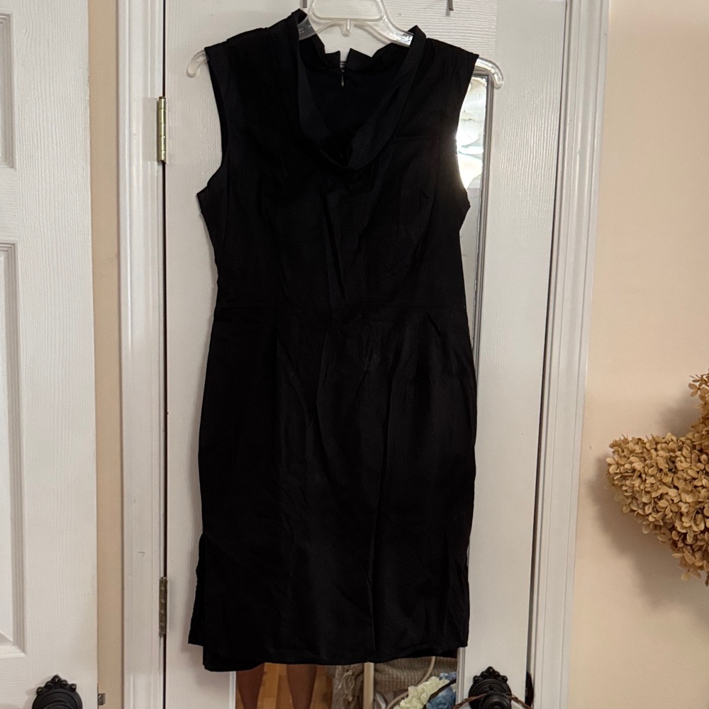 Ann Taylor Black Sleeveless Mini Dress